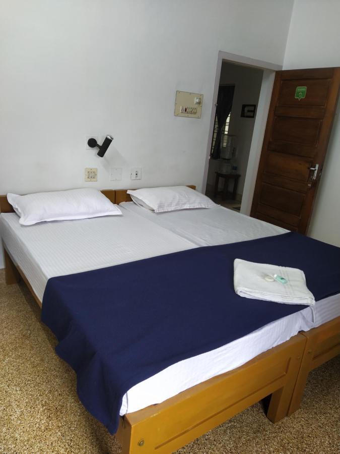 Paradise Inn Guest House Alappuzha Ruang foto